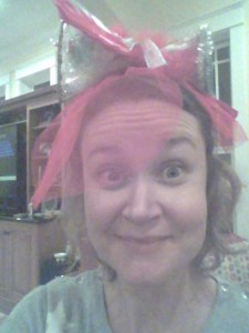 clearly this is a person who should be passing judgment based on how people look.  because wearing whoville hair items is SO right now.